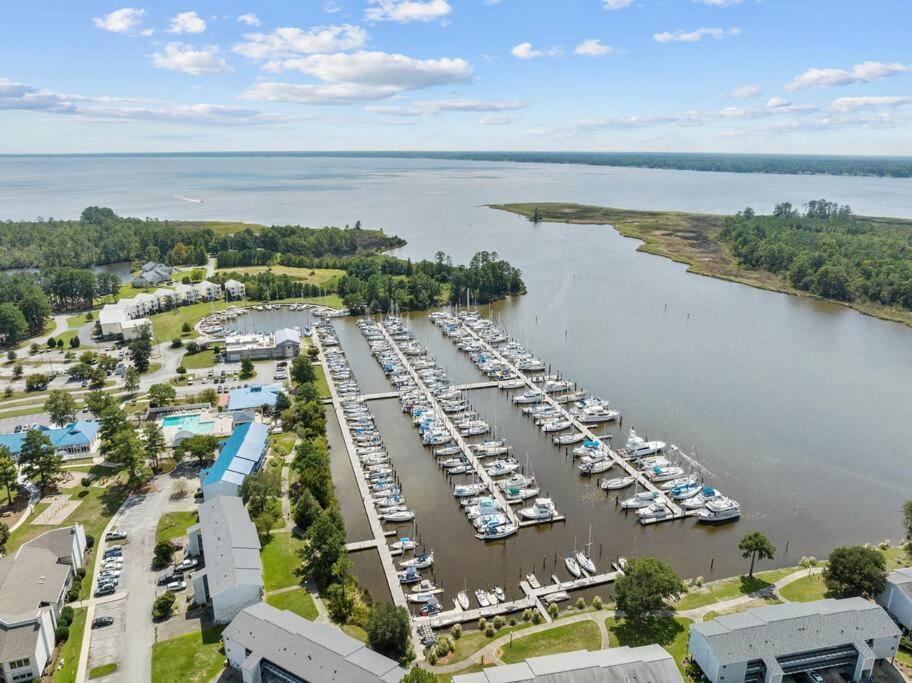 Sandpiper New Bern Exterior photo